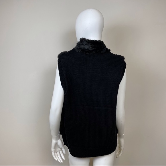 Carte Faux Fur Vest - Picture 3 of 4